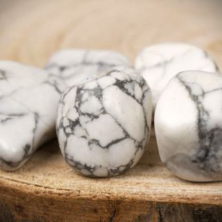 ✨ Už máš hlavu plnou učiva, povinností a stresu? Někdy to není o tom přidat výkon, ale naopak zpomalit. A právě k tomu tě...